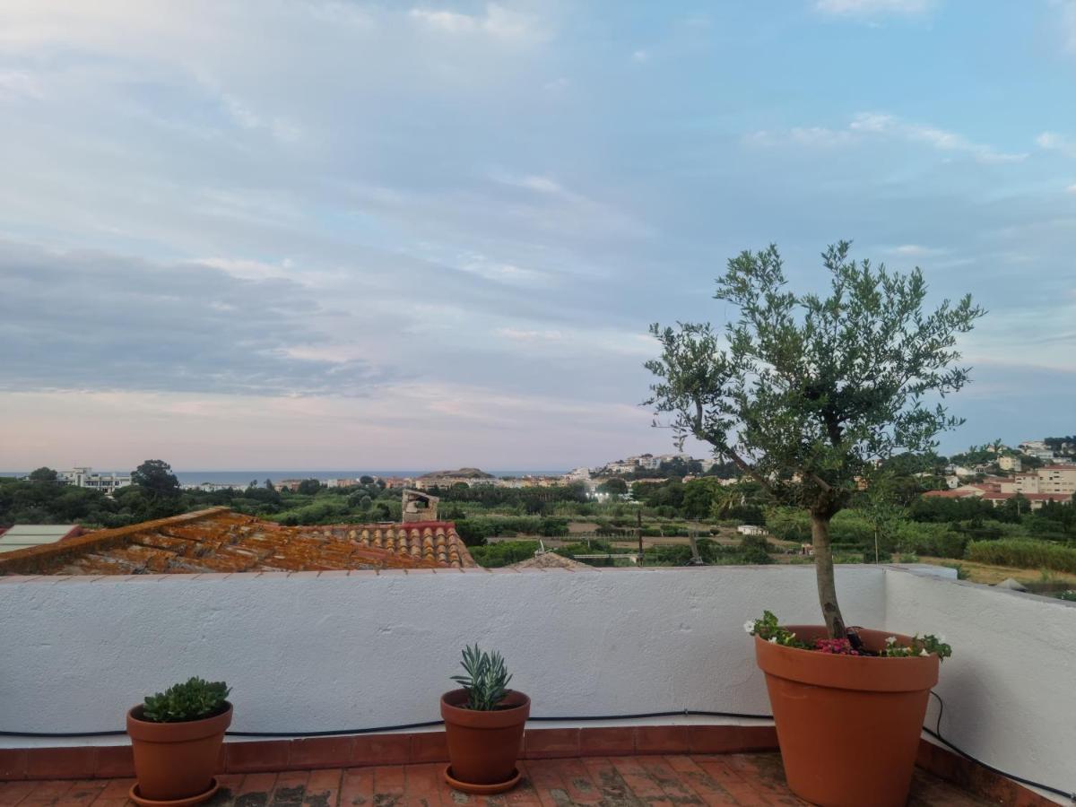 Amb Encant I Estil Mediterrani En Zona Tranquilla De Llanca I Amb Terrassa Eksteriør bilde